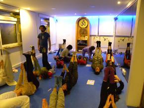 Yoga Família Amigos Yoga Família Amigos